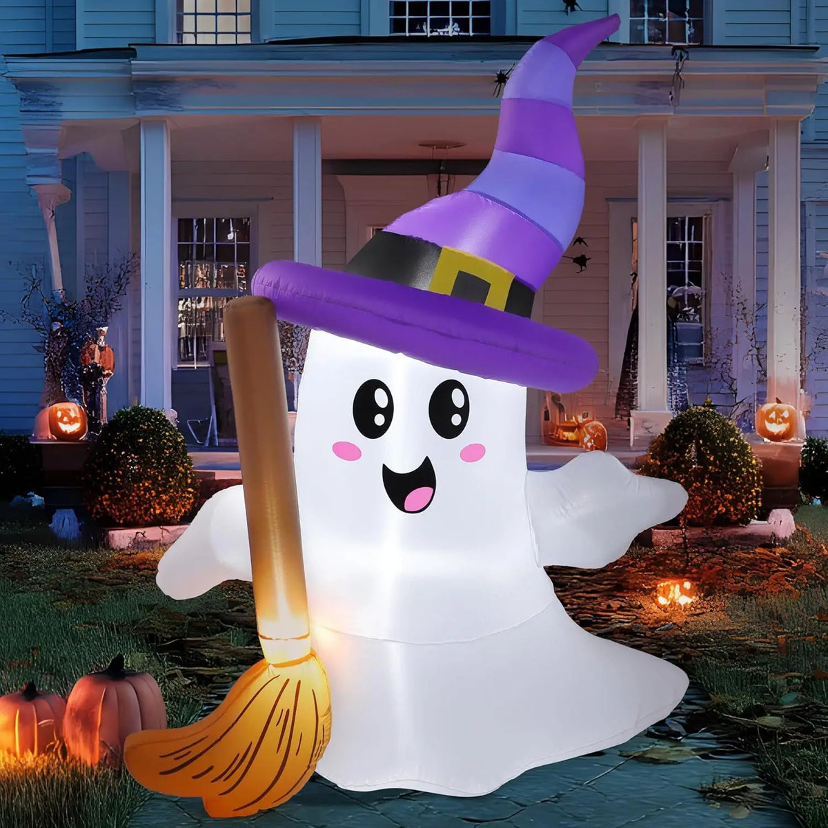 Halloween Ghost Inflatable Yard Decoration With LED Lights