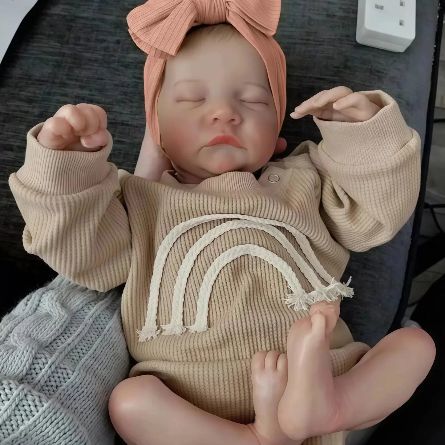 Lifelike Reborn Doll Hand Painted Vinyl Baby Doll With Veins